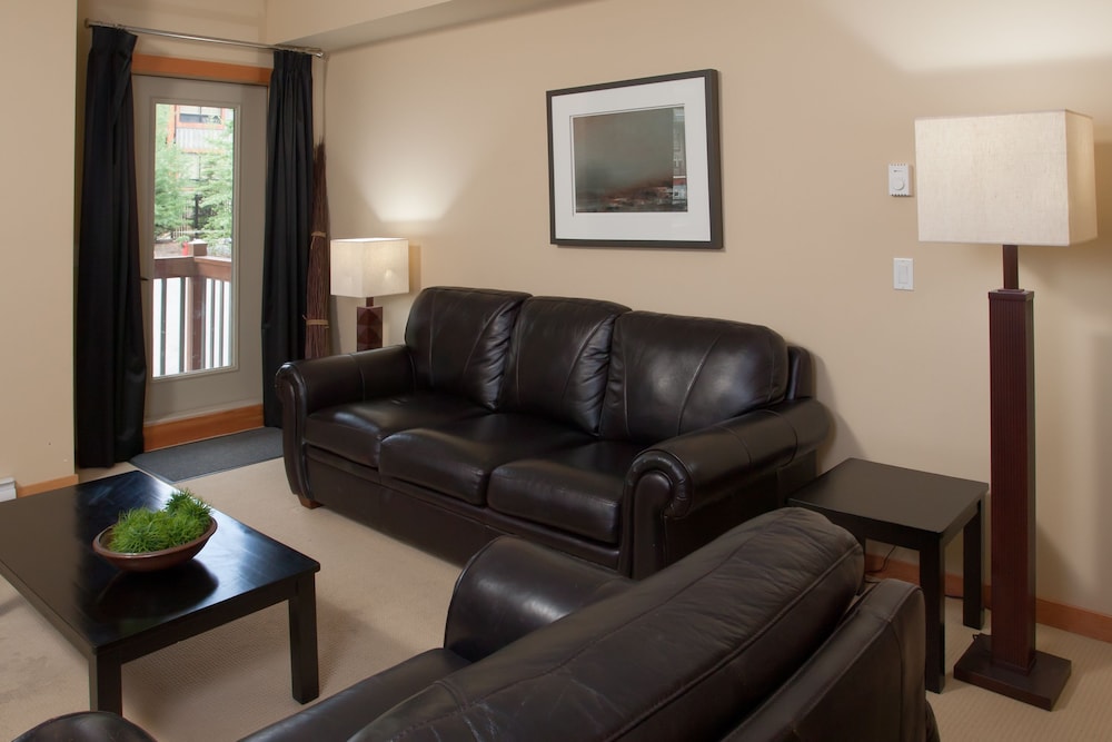 Lodges at Canmore 29/52
