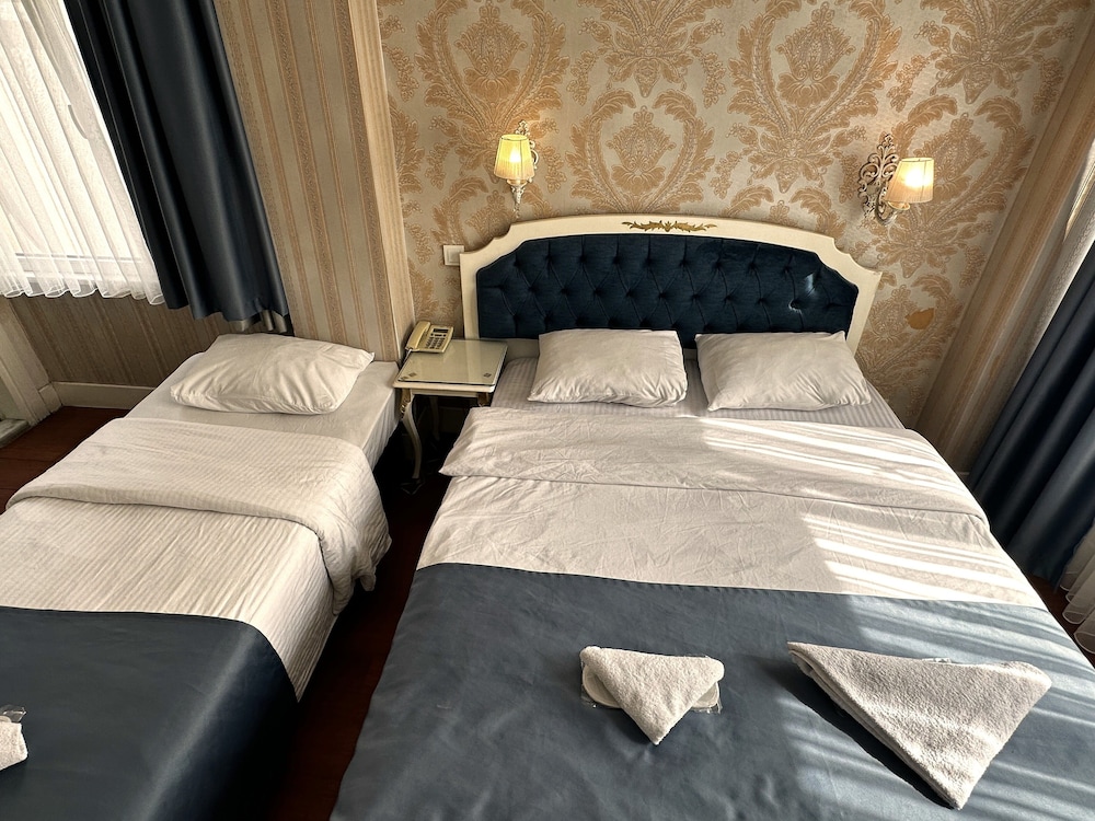 Alyon Hotel Taksim 24/56