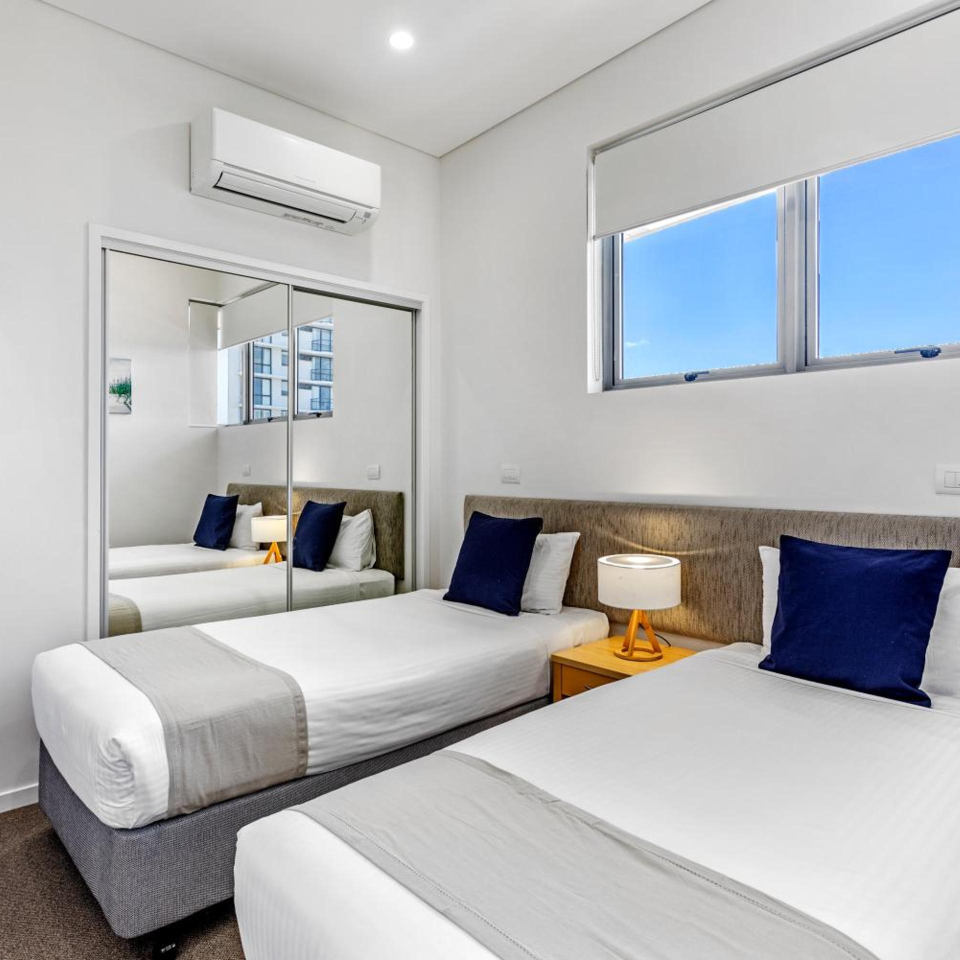2 Bedroom Top Floor Ocean View Apartment