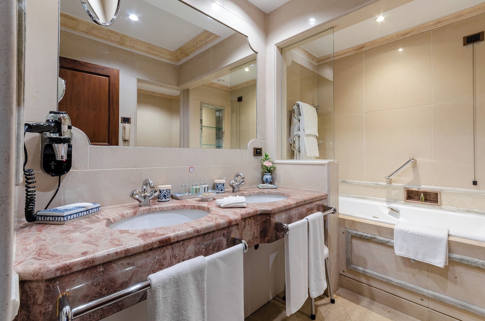 Palace, Deluxe, Twin Beds، Olissippo Lapa Palace 10/10