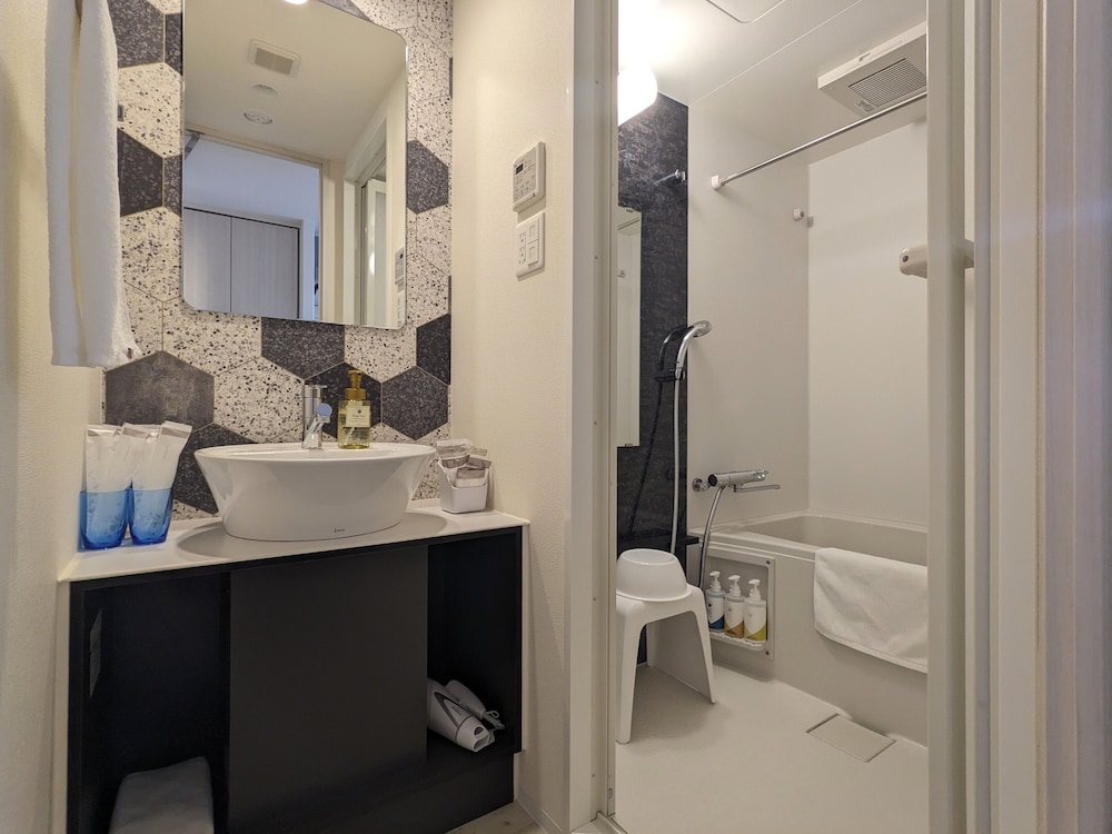 ESLEAD HOTEL Osaka Shinsaibashi 32/36
