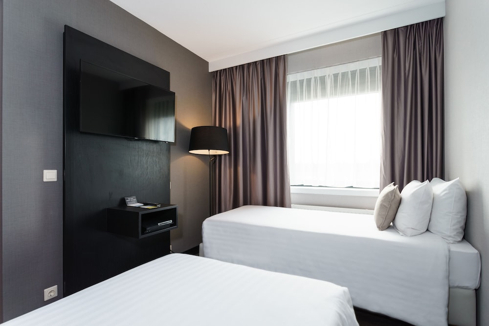Courtyard By Marriott Amsterdam Airport 14/75