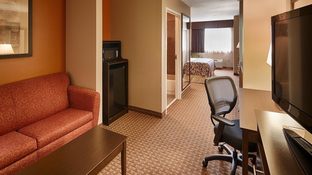 Best Western Inn & Suites New Braunfels 26/35