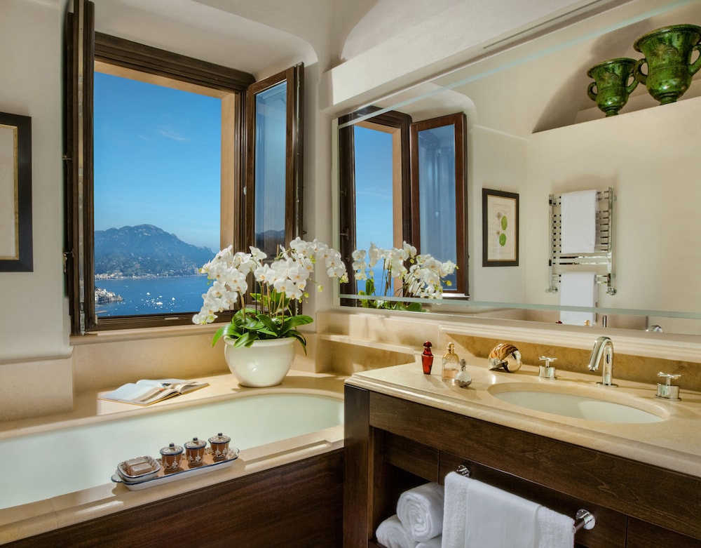 Monastero Santa Rosa Hotel and Spa 68/83