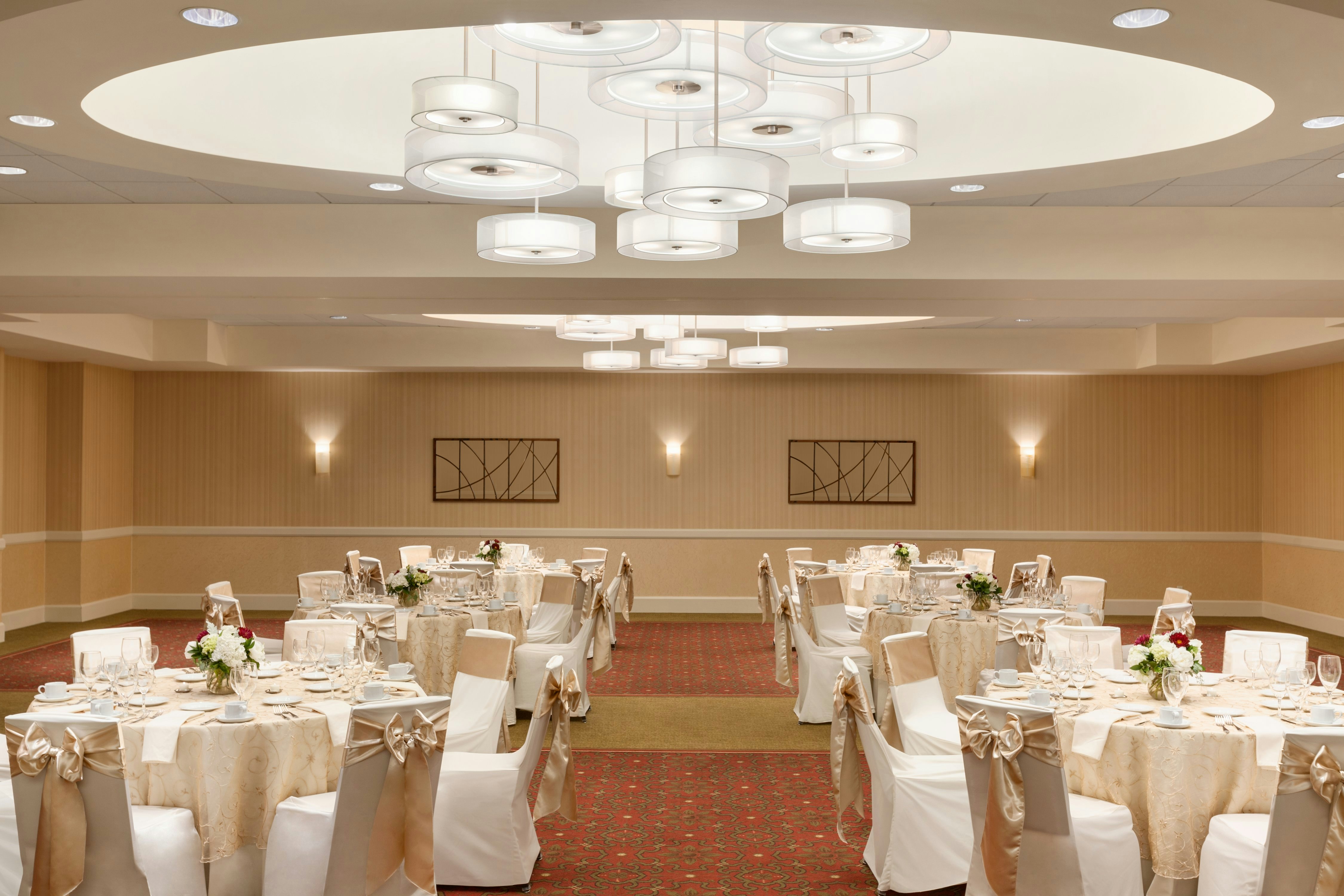 Embassy Suites by Hilton Boston Waltham 34/66
