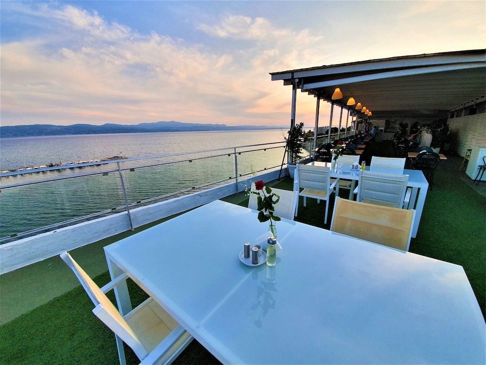 Porto Evia Mare Boutique Hotel 30/32