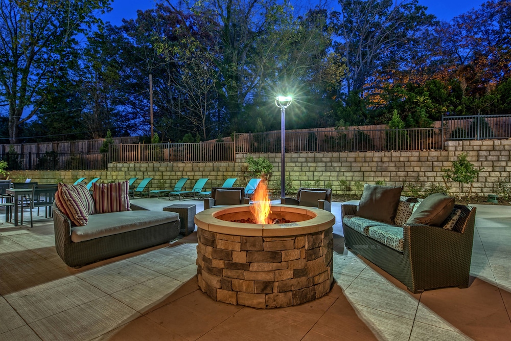 Residence Inn Blacksburg University 18/37