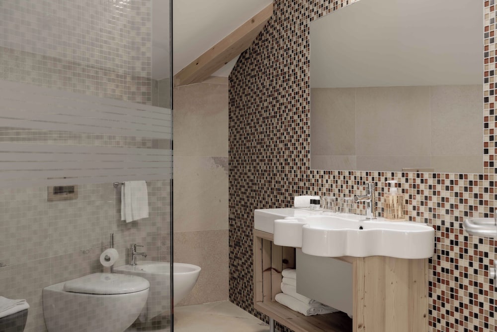 HOTEL ORSO GRIGIO 60/60