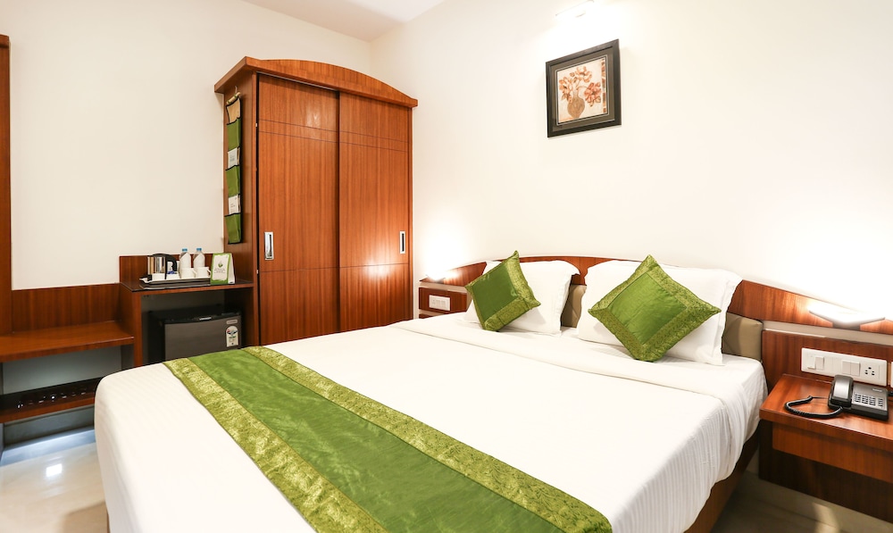 Treebo Akshaya Mahal Inn 14/46