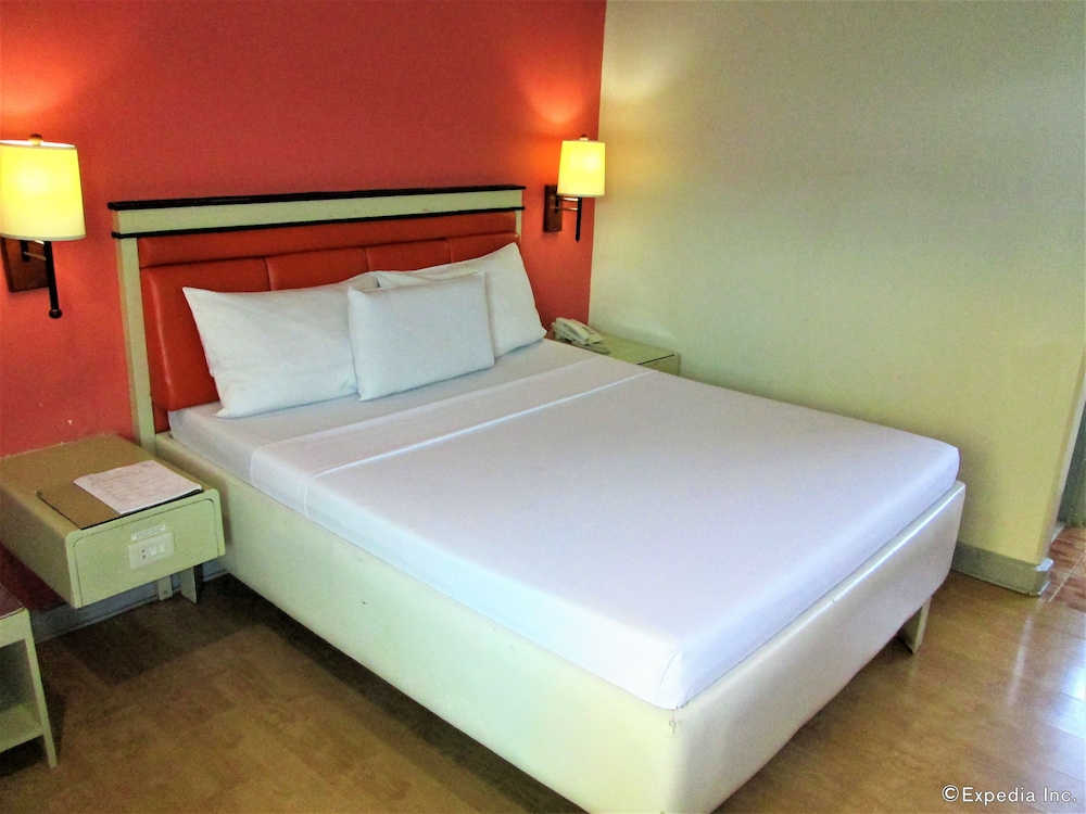 غرفة قياسية بسرير مزدوج، Win Min Transient Inn 2/5