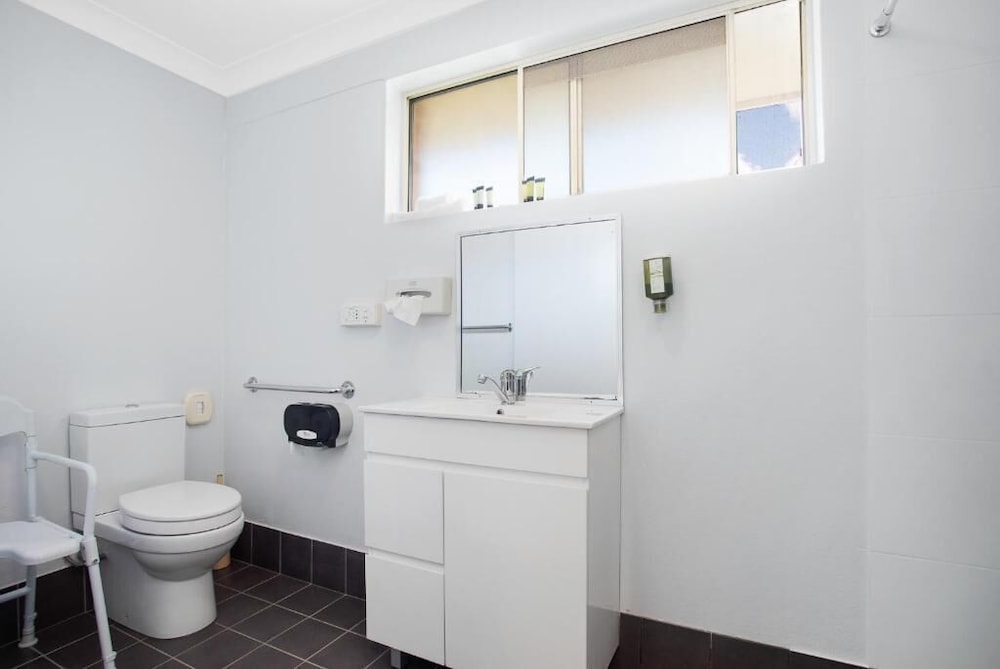 Lake Macquarie Motor Inn 43/50