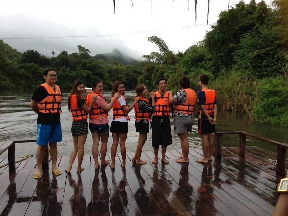 Star Hill Riverkwai Resort 76/85