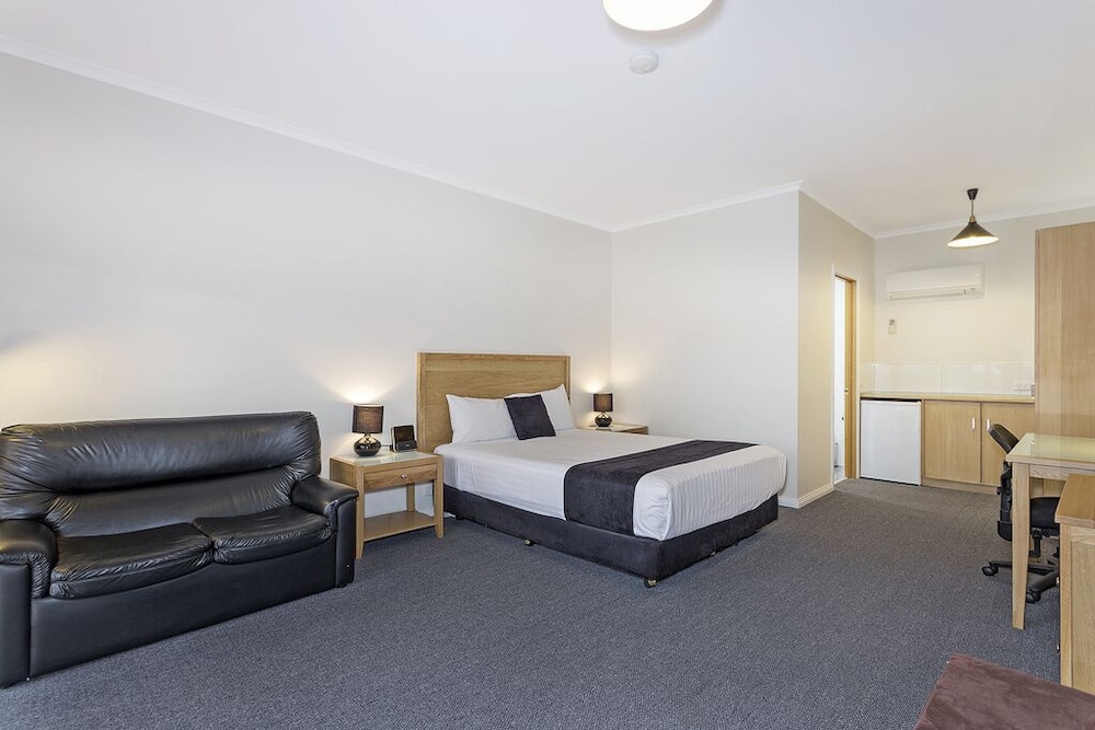 Comfort Inn Lady Augusta 19/27