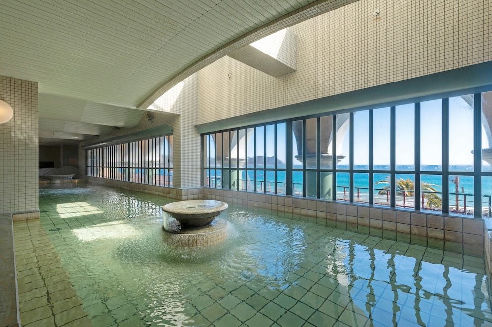 Hotel Riviera Shishikui 17/33