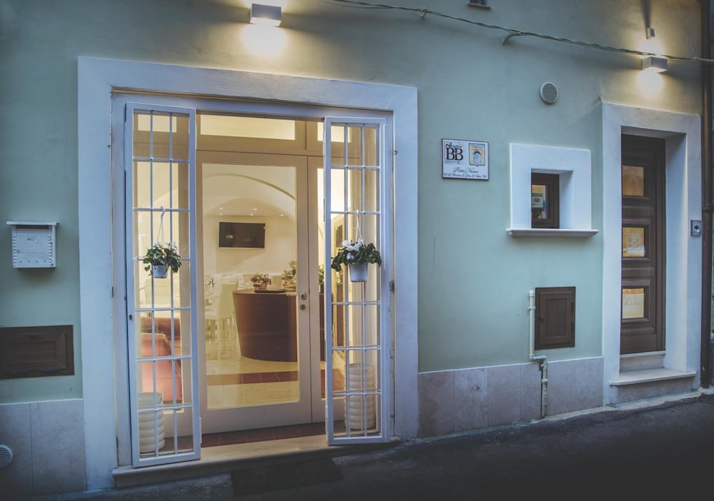 B&B Portanuova 29/50