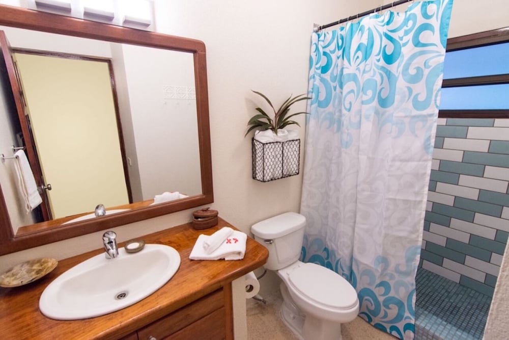 Ten North Tamarindo Beach Hotel 69/70
