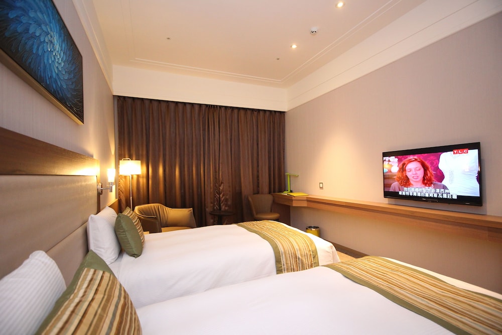 GRACE HOTEL 2/27