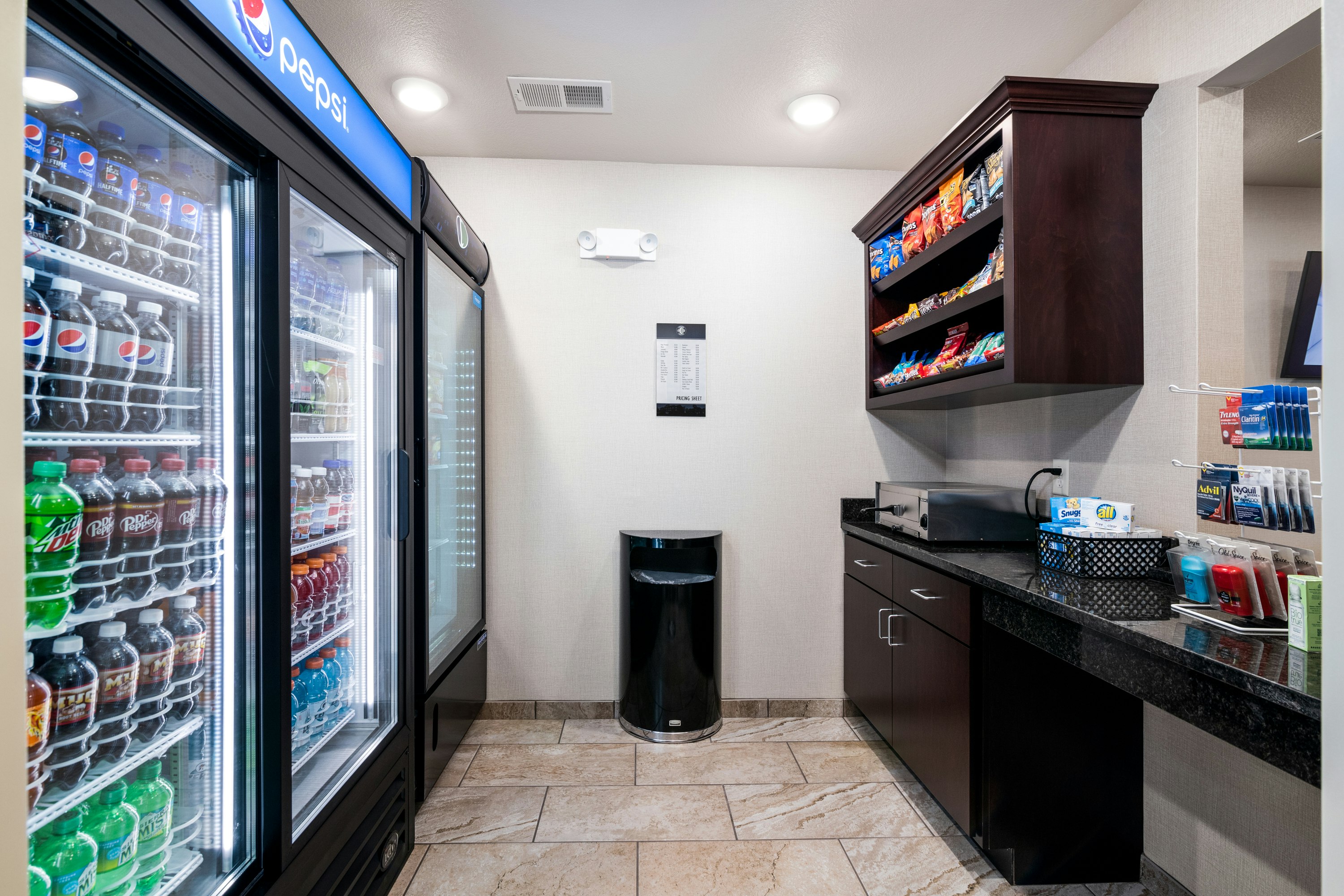 Cobblestone Inn & Suites - Yuma 2/38