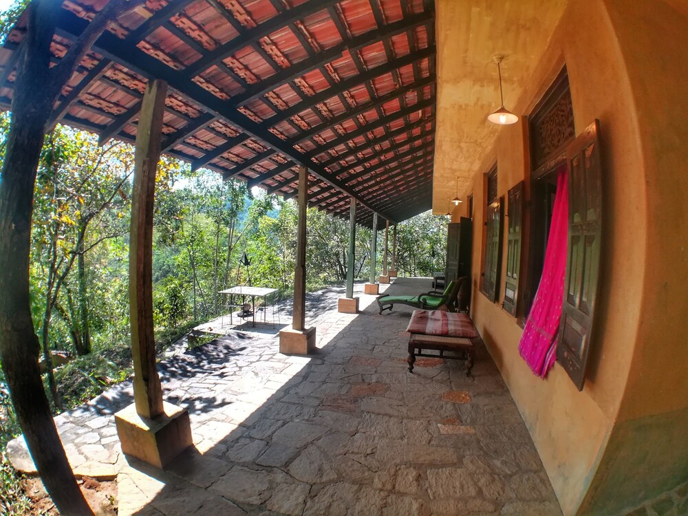 The Kandy Samadhi Centre 43/80