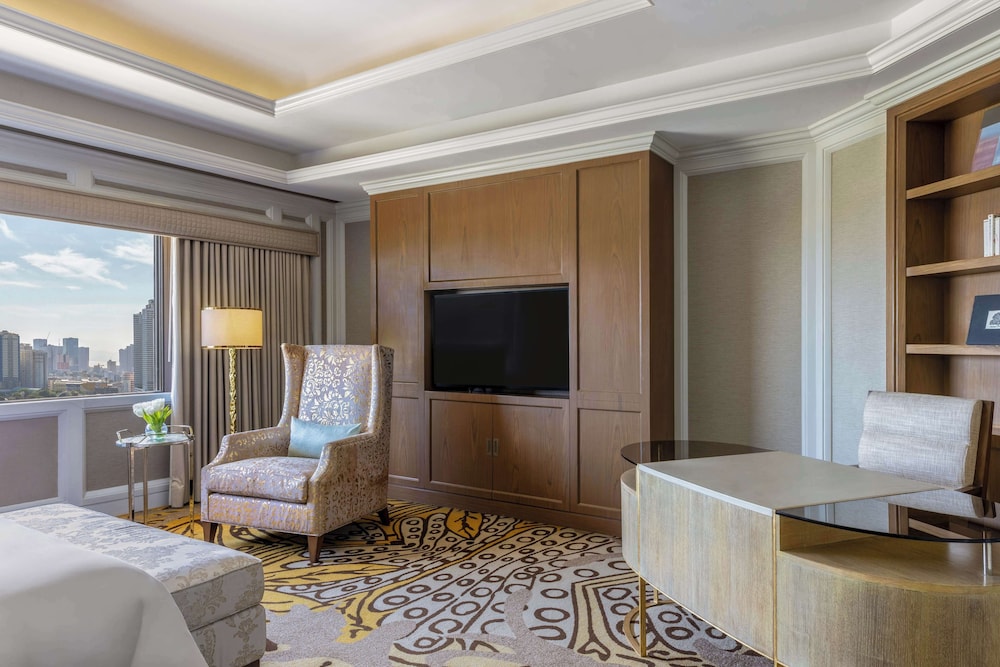 Dusit Thani Manila 63/72