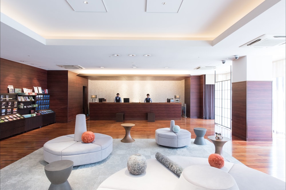 Lobby at Hotel Mystays Kyoto Shijo, KYOTO