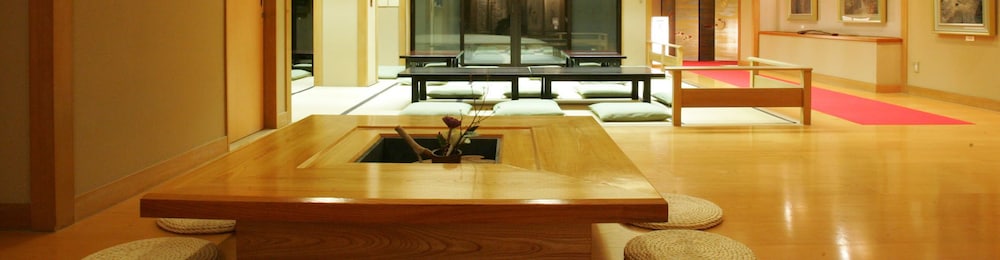 SHIRAFUNE GRAND HOTEL 32/50