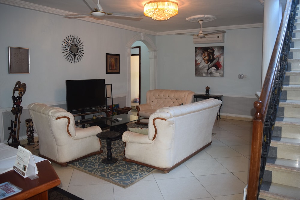 Coconut Pointe Beach Resort 32/50