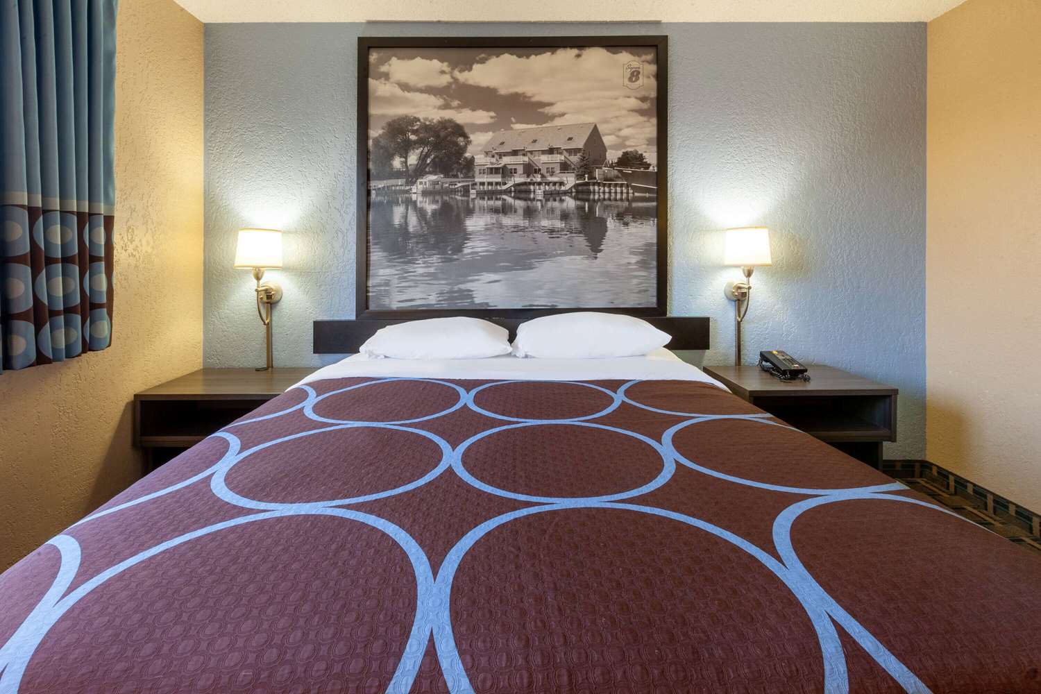 Super 8 By Wyndham Roseville/Detroit Area 22/44