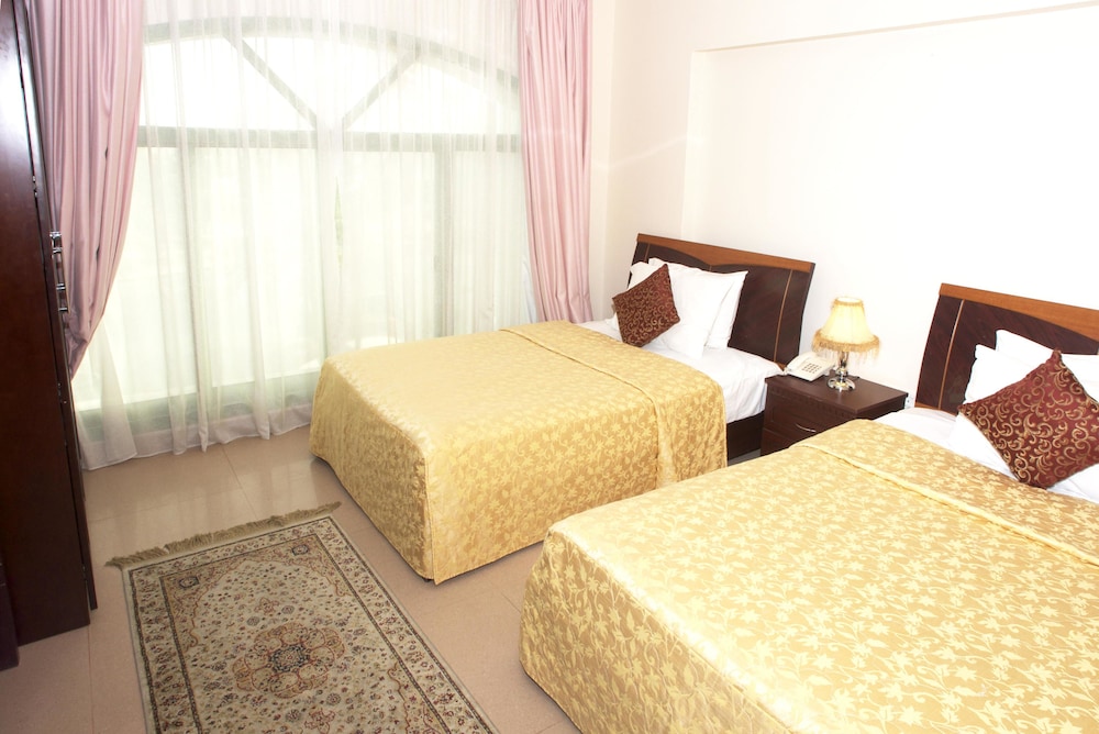 Safeer Plaza Hotel 23/50