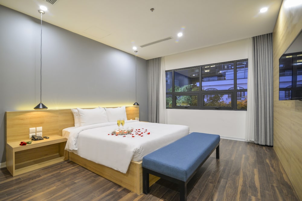 Magnolia Hotel 44/71