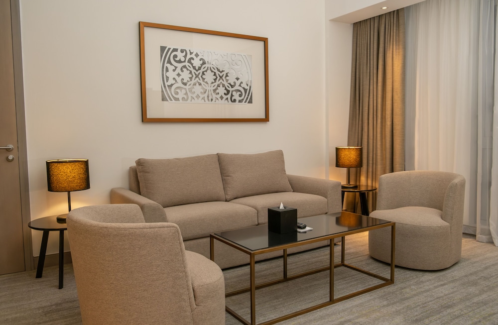 Novotel Muscat Airport 42/75