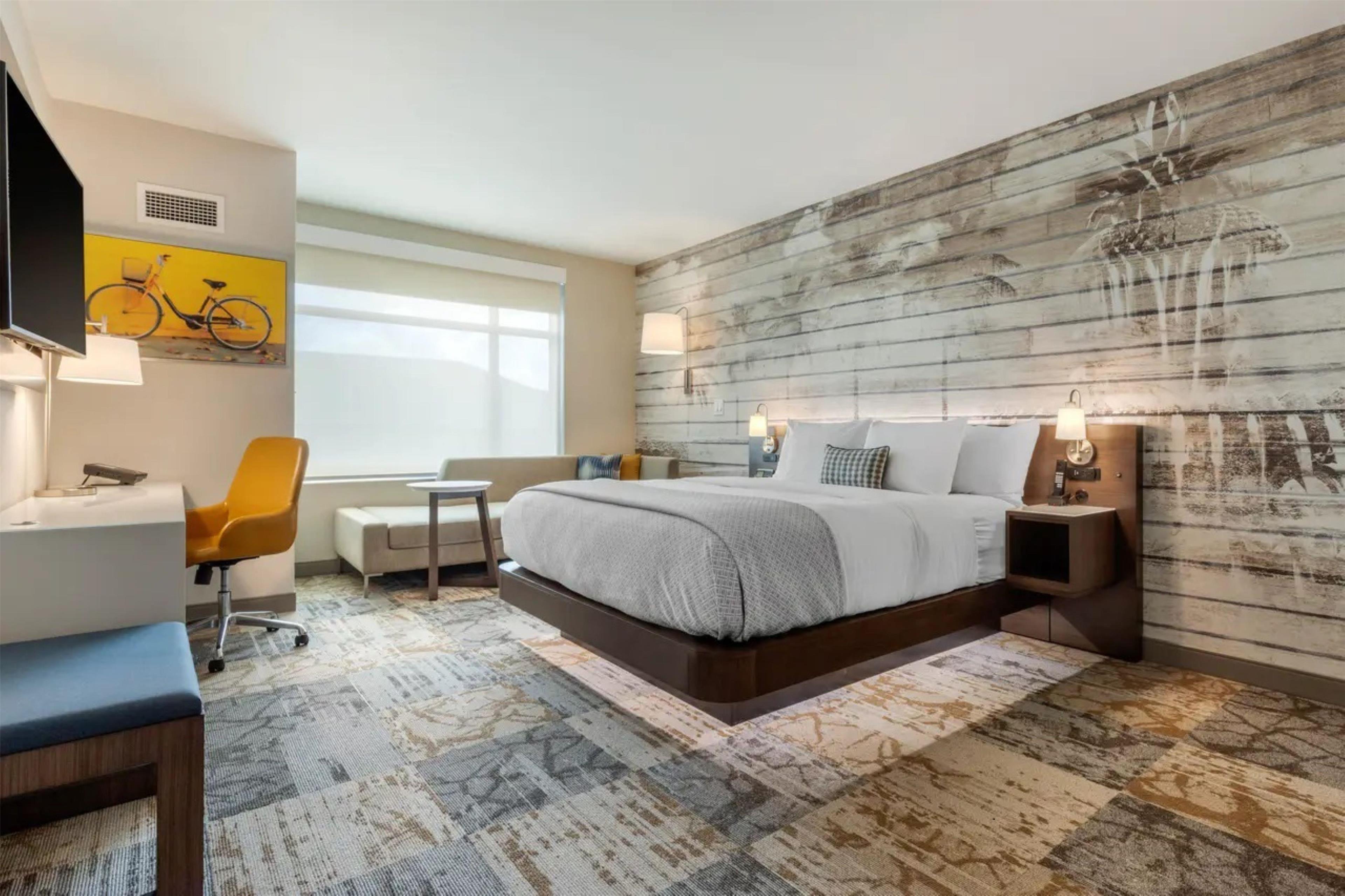 ROOM, 2 QUEEN BEDS, BATH AND SHOWER