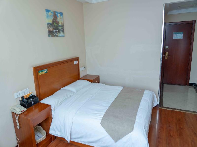 GreenTree Inn Tangshan Ring Road South Ring and Fuxing Road Express Hotel 22/41
