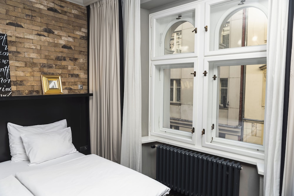 numa l Root Rooms and Apartments 30/81