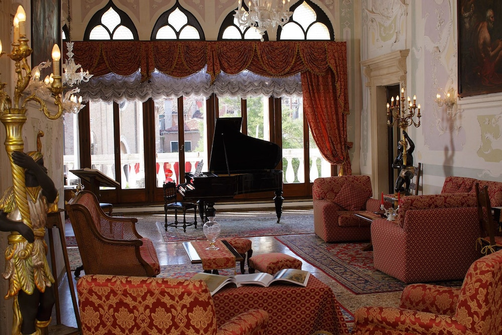 La Residenza 10/17
