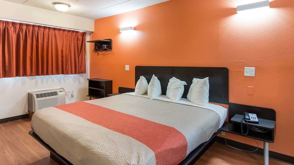 Motel6 Richmond, VA - Midlothian Turnpike 18/46