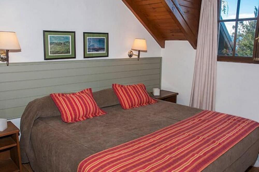 PAILAHUE LODGE & CABANAS 15/80