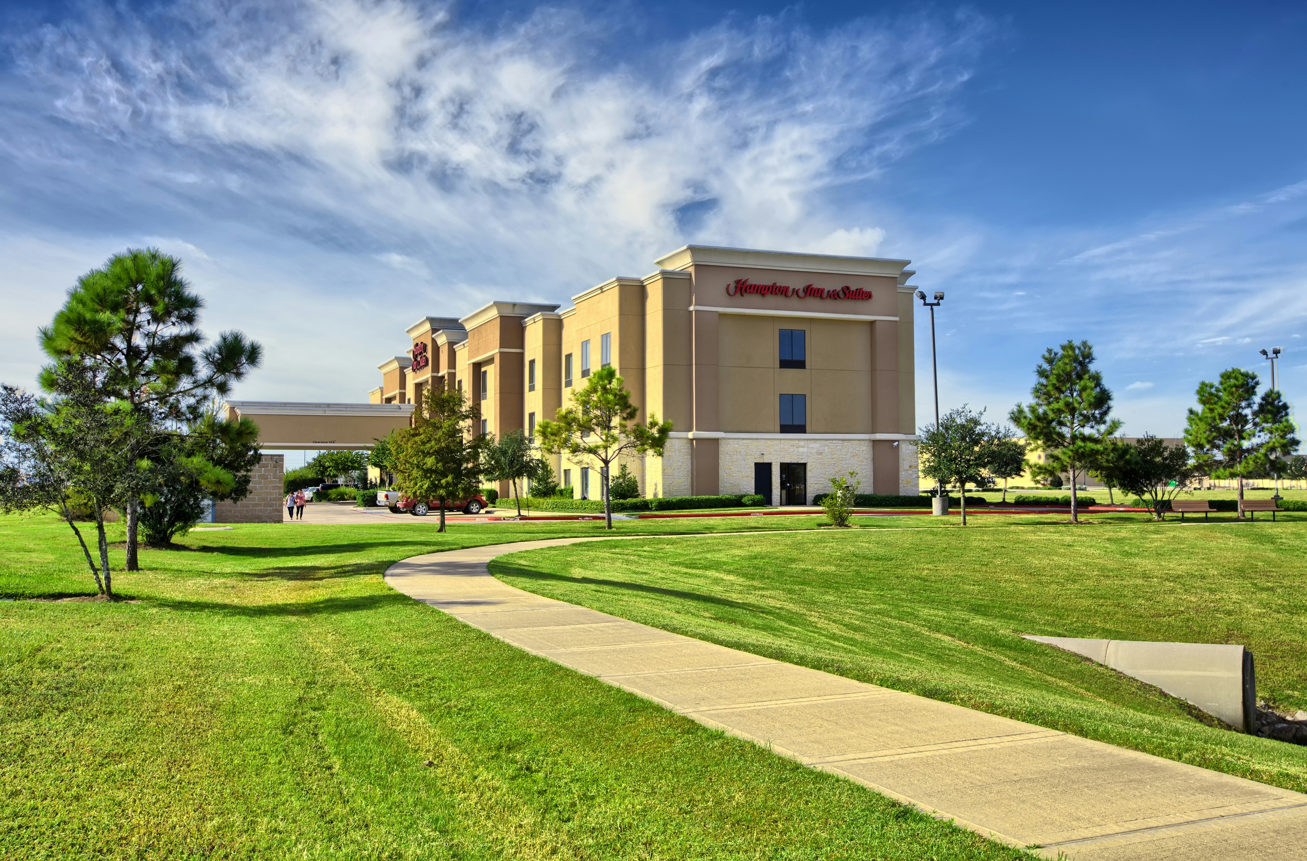 Hampton Inn and Suites Houston-Rosenberg 33/38