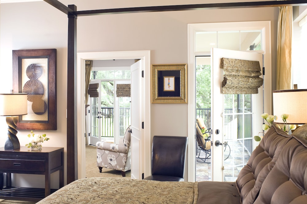 La Maison In Midtown An Urban Bed And Breakfast 33/47
