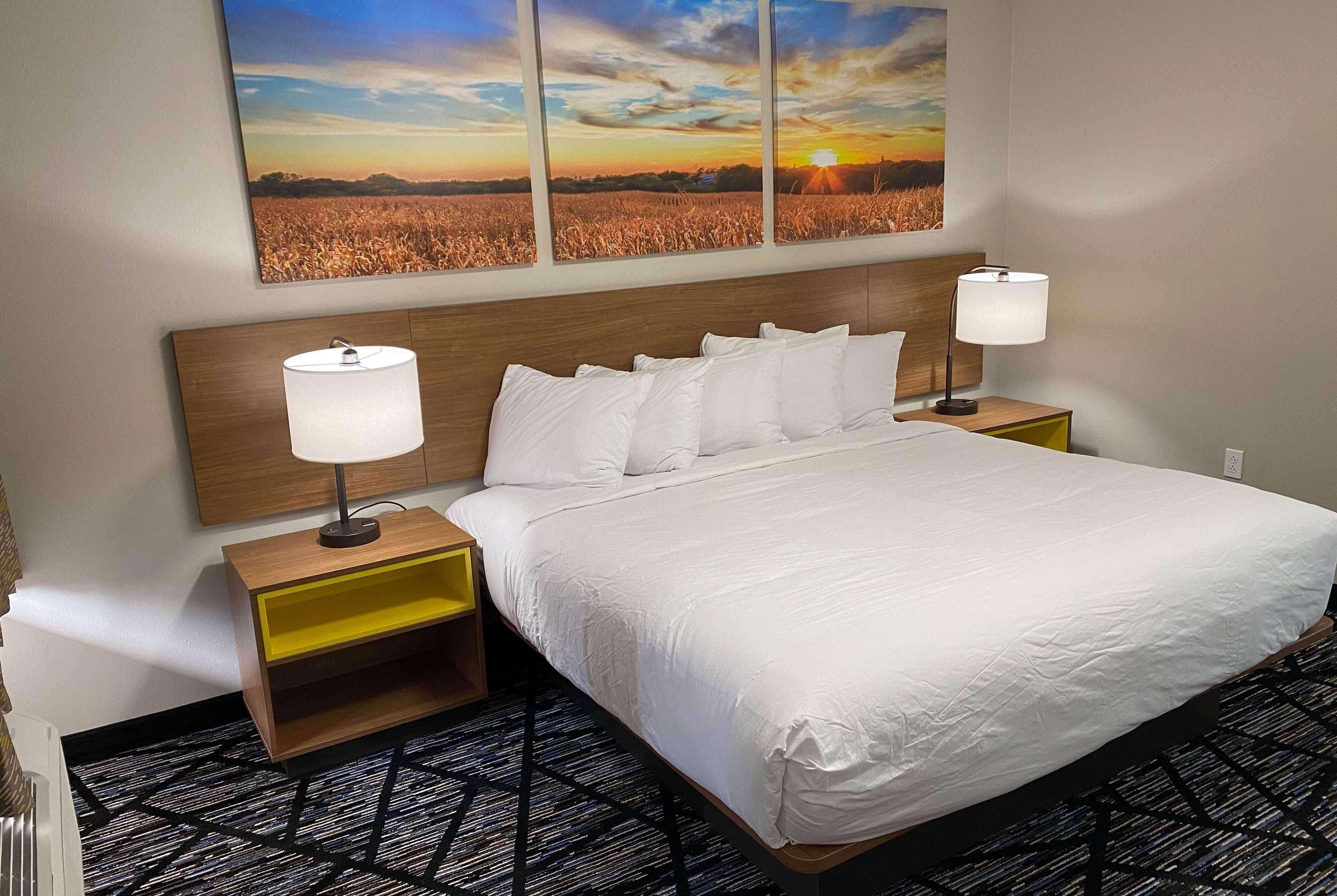 Days Inn By Wyndham Lake Charles 22/32