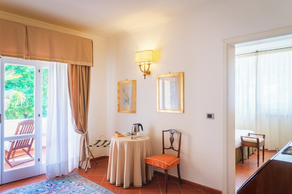 Hotel Villa Ottone 28/50