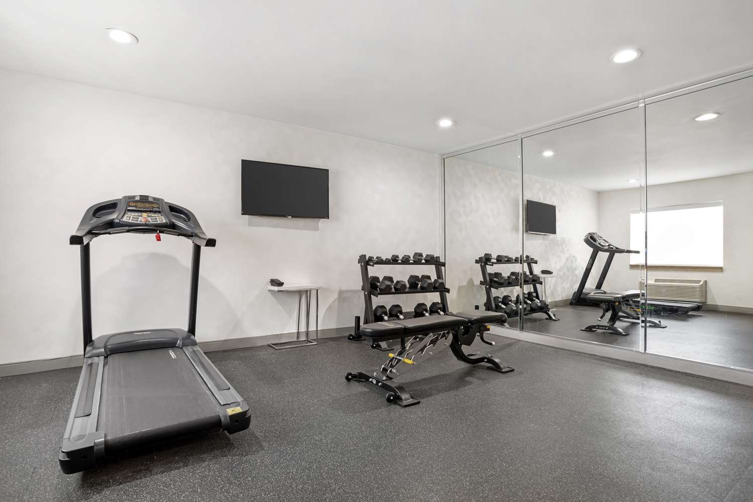 Country Inn & Suites by Radisson, Montgomery East I-85 16/22