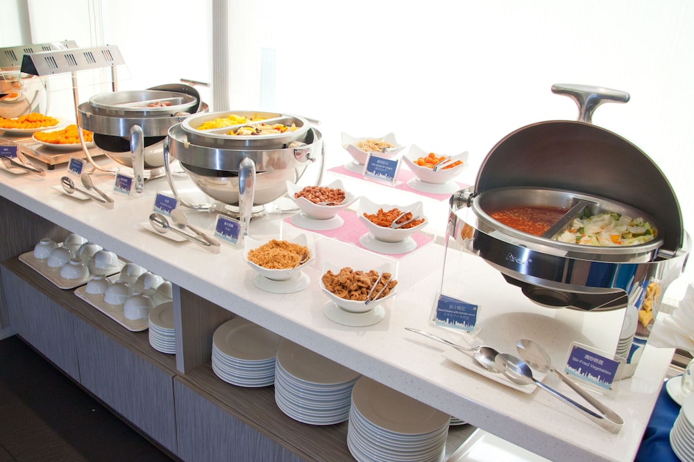 Holiday Inn Express Taoyuan 56/71