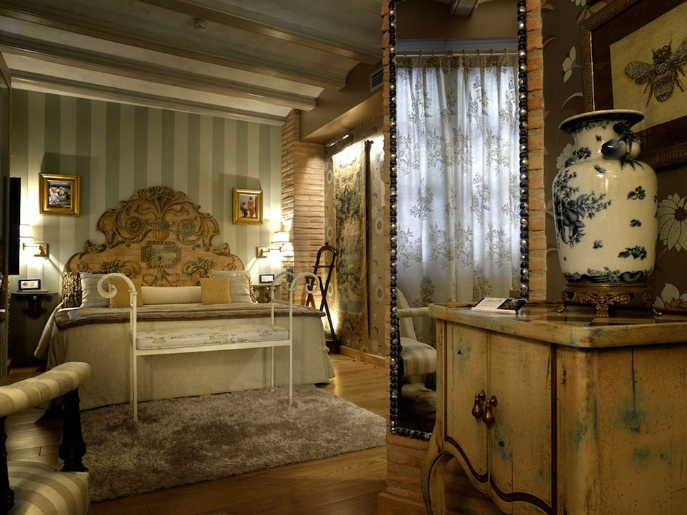 Hotel Boutique Maribel 5/40