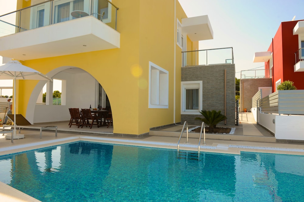 GENNADI AEGEAN HORIZON VILLAS 36/39