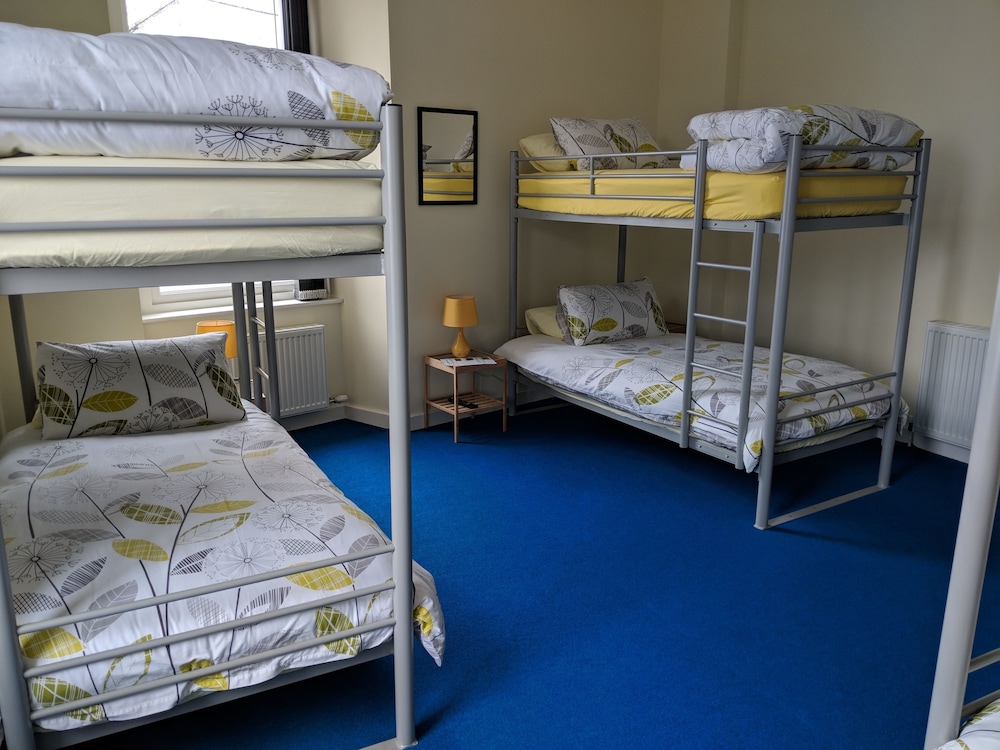 Barholm Accommodation 11/30