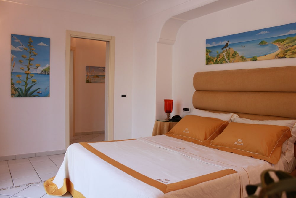 Villa Marinella 18/56