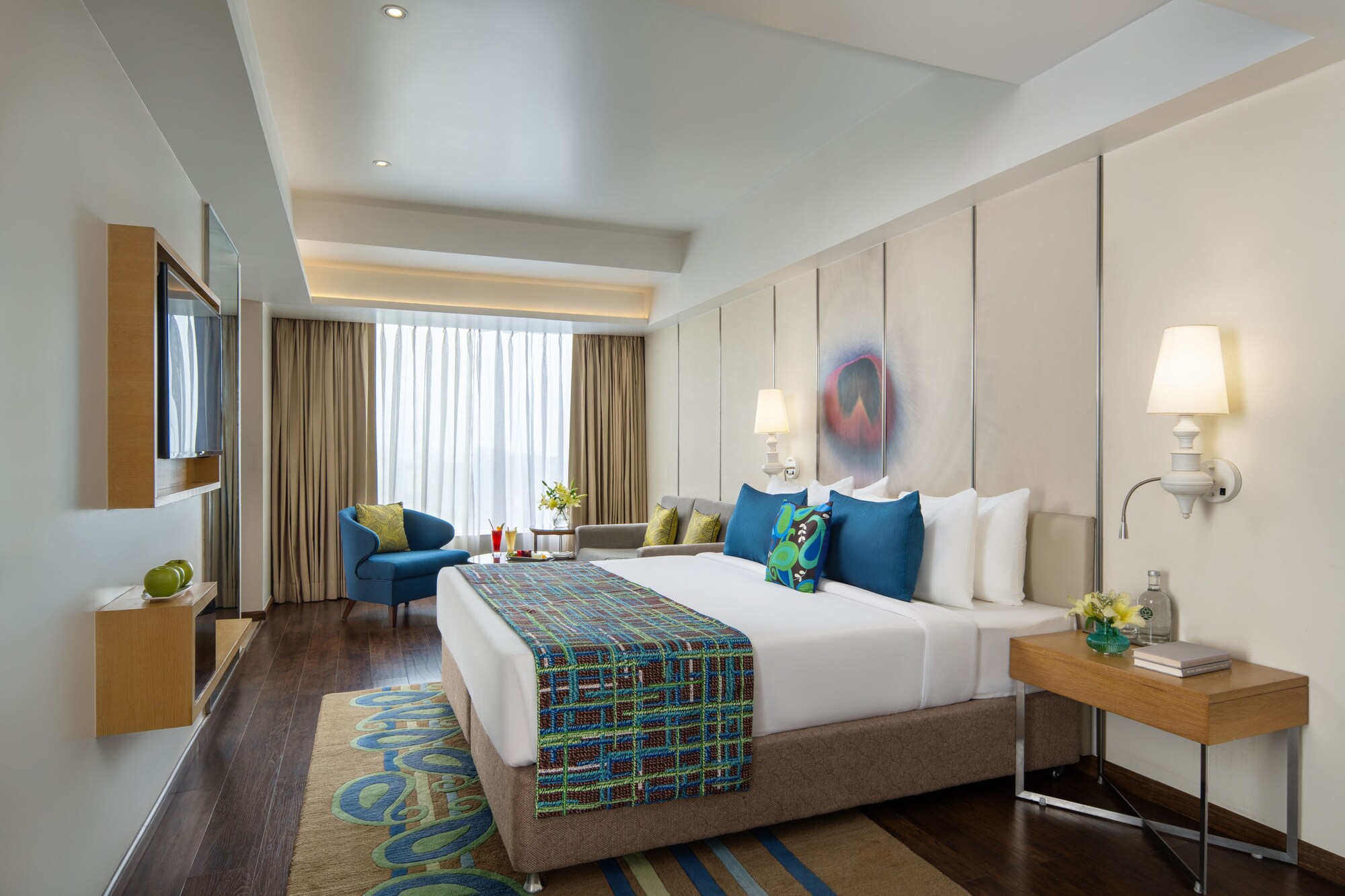Executive, King Bed