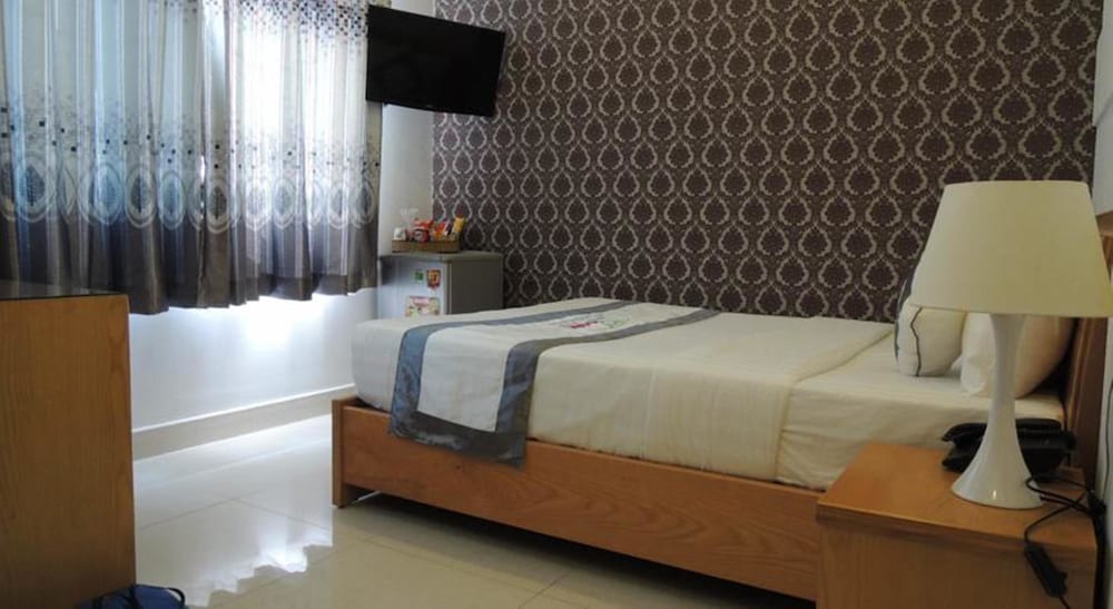 Yen Nam Hotel 37/50