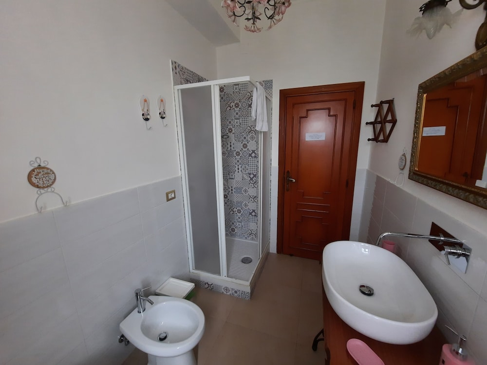 Villa Ada B&B 34/40